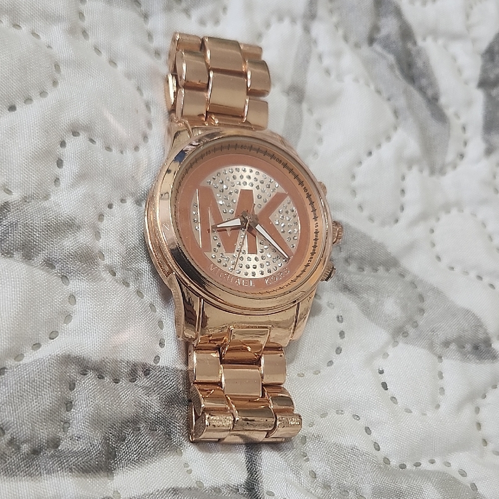 Micheal Kors Watch MK-1038 Rose Gold